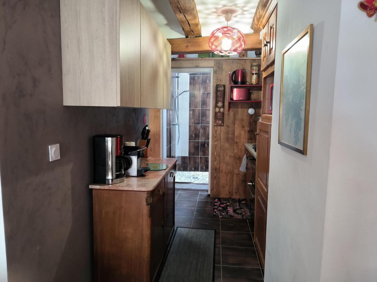 Appartements - 1 Mn Du Centre 리보빌레 외부 사진